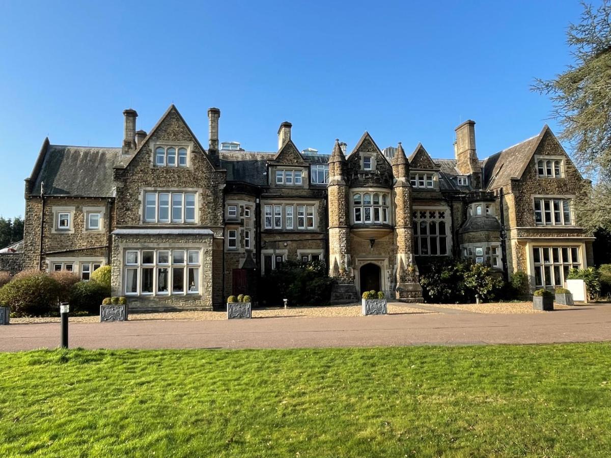 فندق Hartsfield Manor دوركينغ المظهر الخارجي الصورة