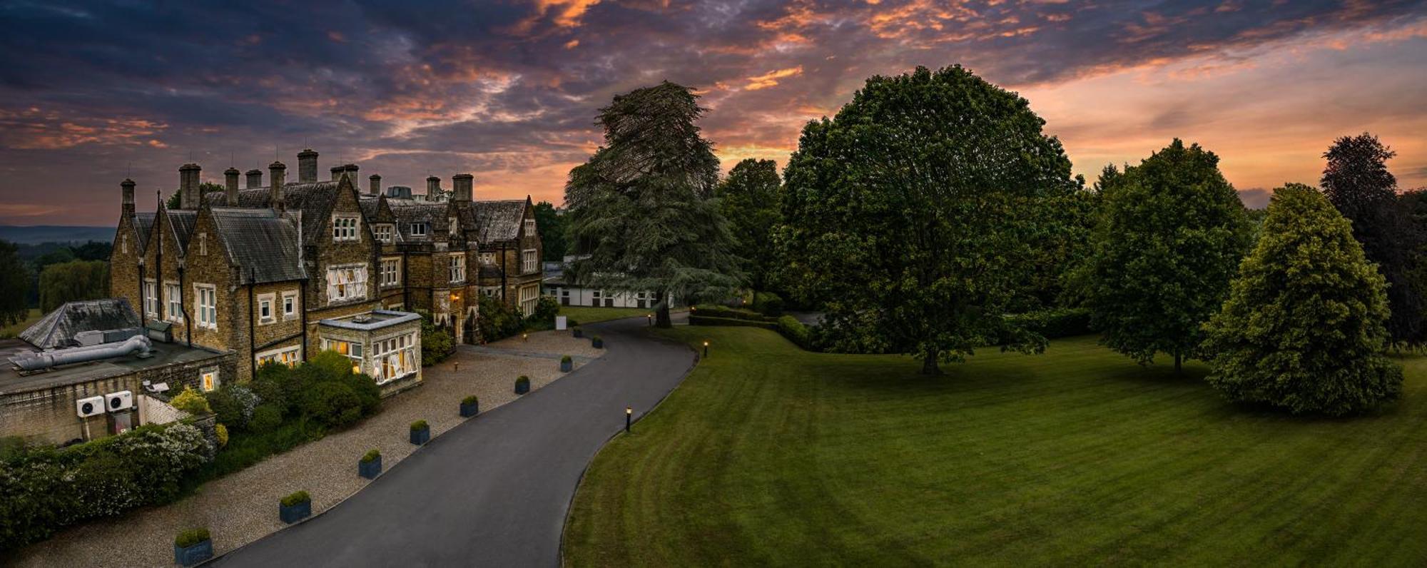 فندق Hartsfield Manor دوركينغ المظهر الخارجي الصورة