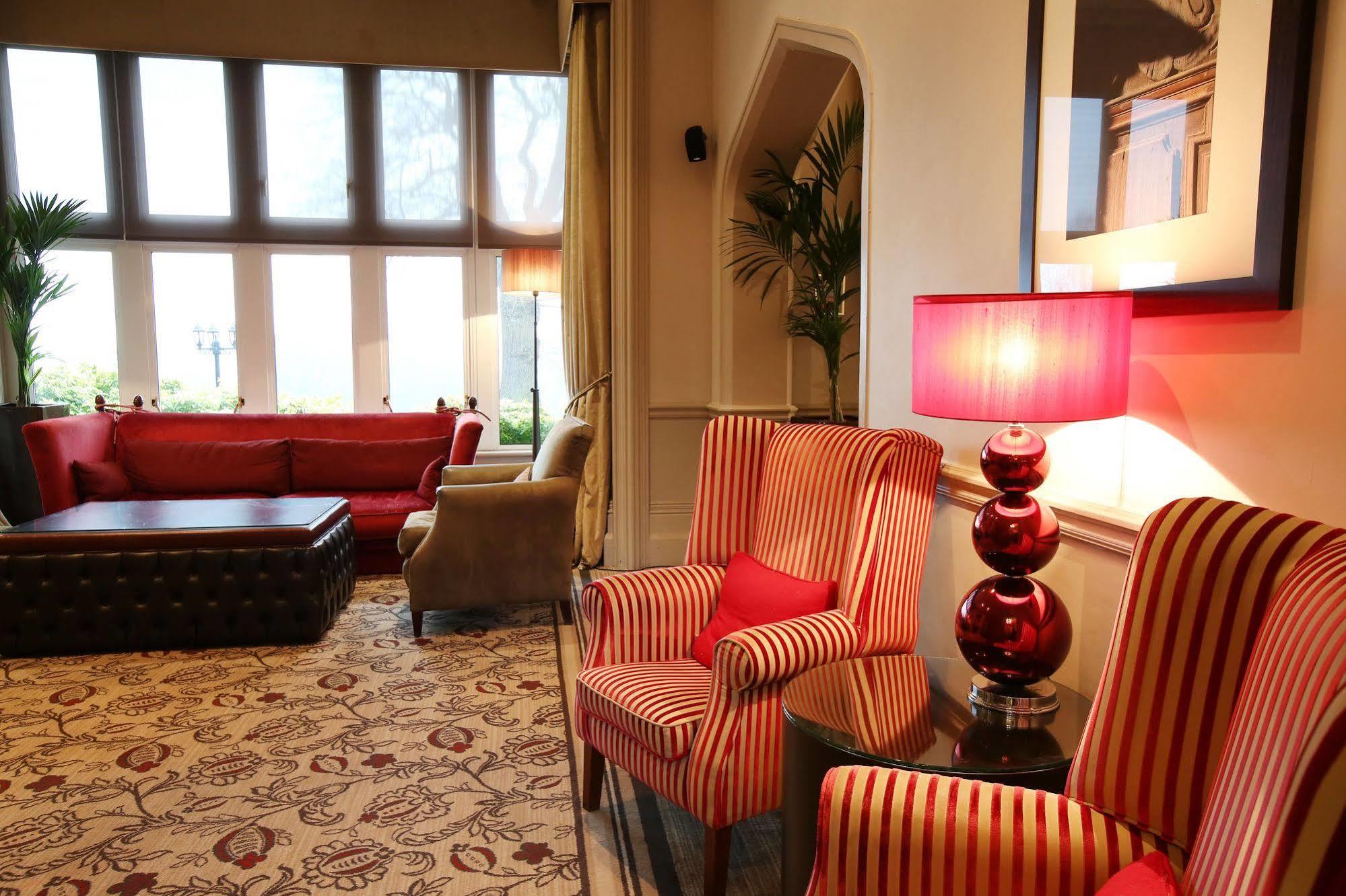 فندق Hartsfield Manor دوركينغ المظهر الخارجي الصورة